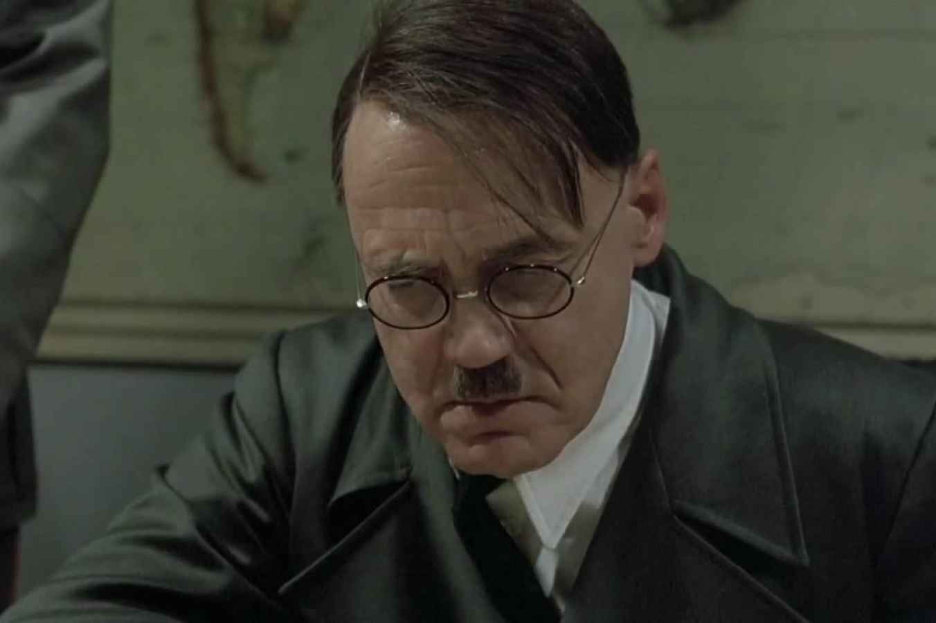 Hitler previews the 2016 Caulfield Cup
